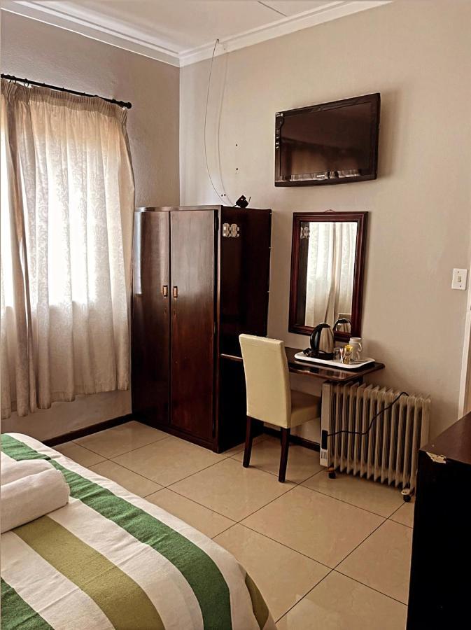 Ethithiya Boutique Guesthouse Windhoek Kültér fotó