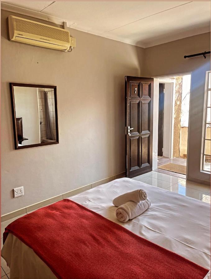 Ethithiya Boutique Guesthouse Windhoek Kültér fotó