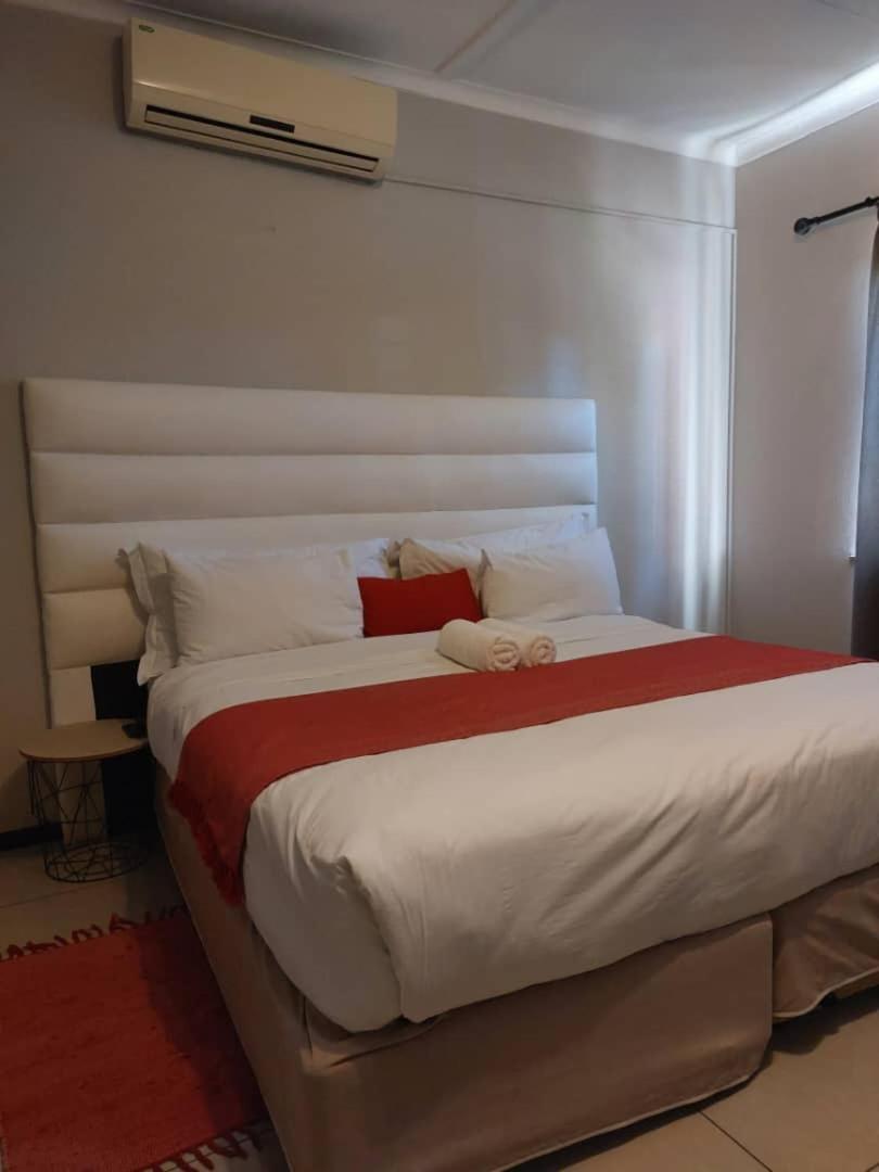 Ethithiya Boutique Guesthouse Windhoek Kültér fotó